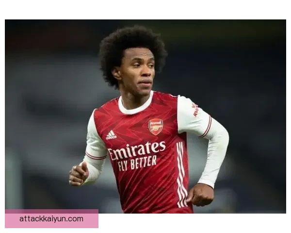 朱尔斯·孔德在当前赛季状态稳健，表现备受关注